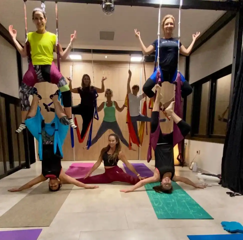 YERBA BUENA. En grupo, Valeria Pérez Martino da clases personalizadas.  