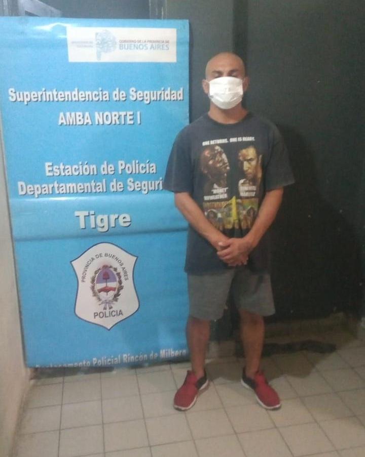 DETENIDO. Barrios, arrestado por la Policía de Tigre. Foto de twitter.com/AugustoTelias