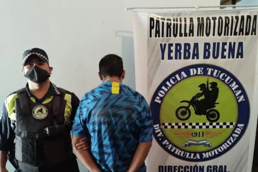 Yerba Buena: detienen a un joven cuando realizaba un escruche