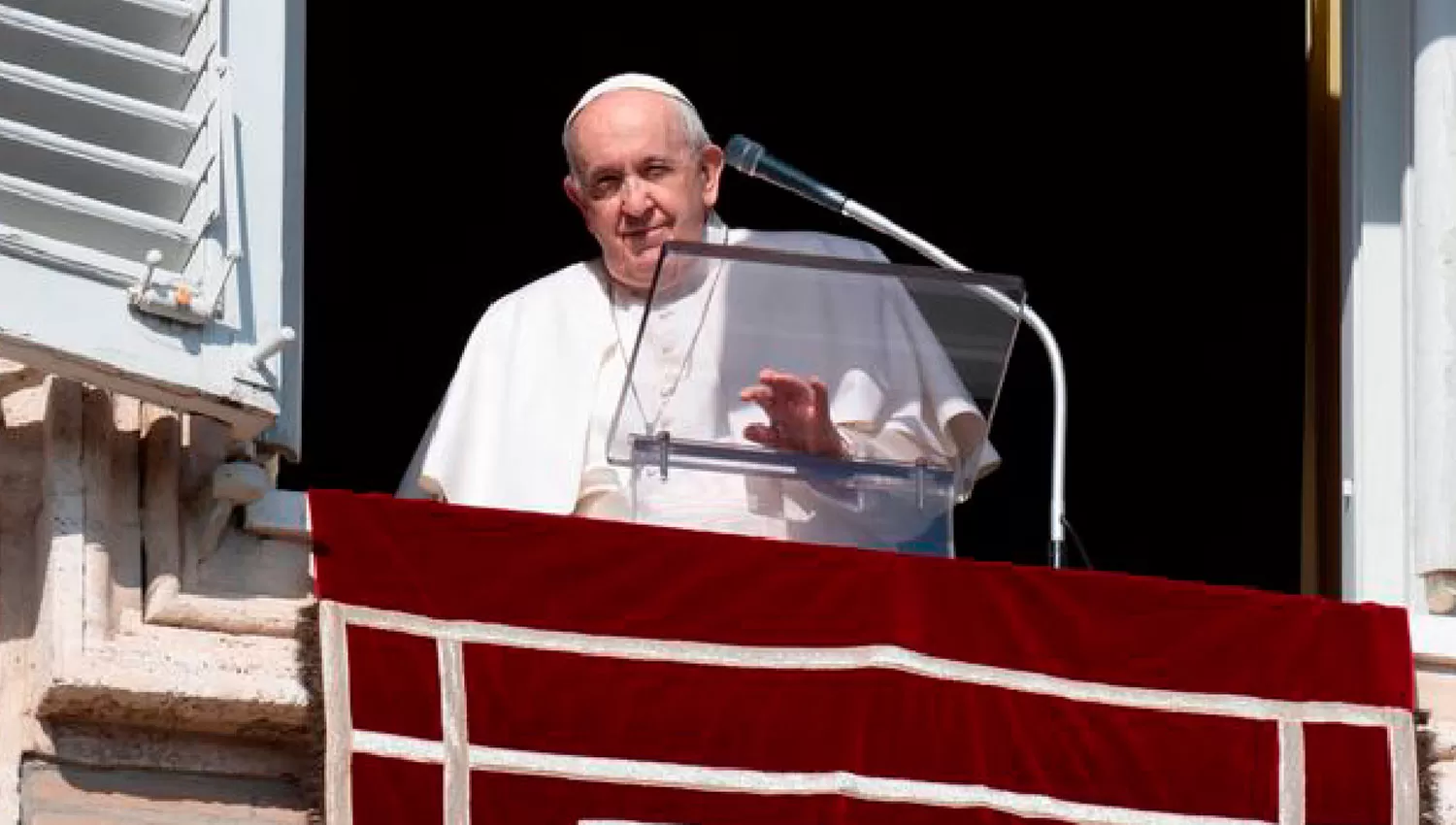El Gobierno saludó a Francisco por su noveno año como Papa 
