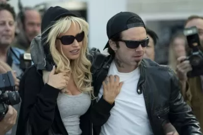 Pam & Tommy, la historia detrás del primer video sexual casero viral