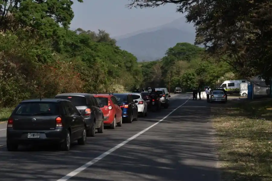 DEMORAS. La afluencia de turistas suele provocar filas en la Ruta 307. LA GACETA / FOTO DE Osvaldo Ripoll (ARCHIVO) 