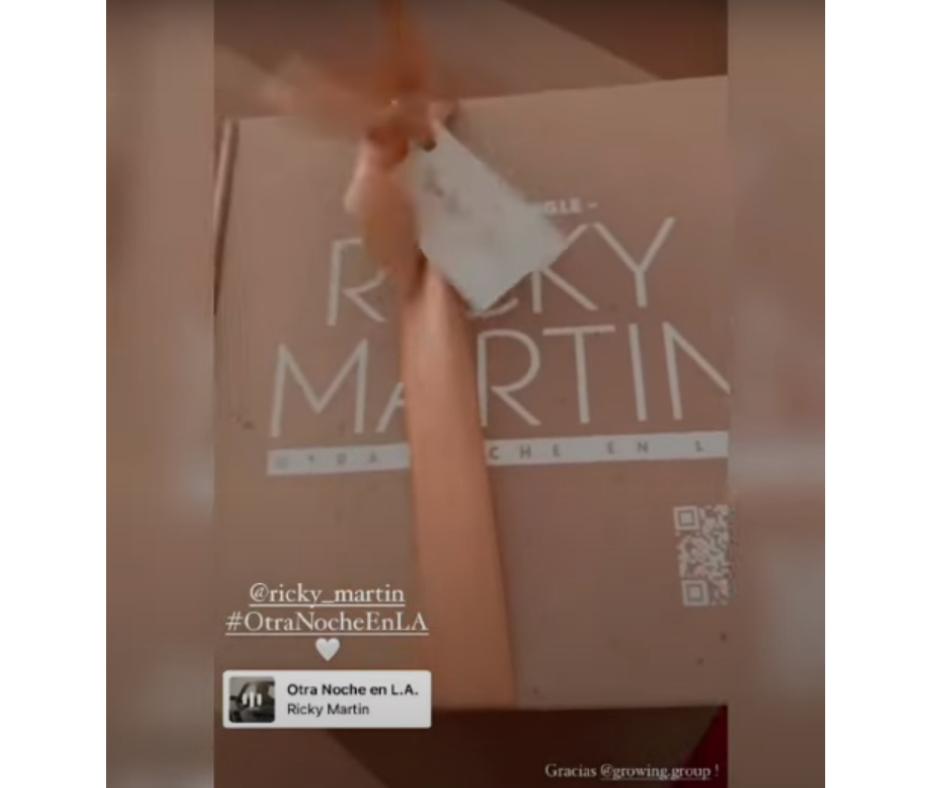 Ricky Martin sorprendió a Barbie Vélez y le envió un regalo 