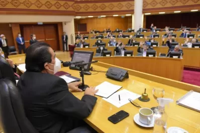 Legislatura: prorrogaron el pase sanitario, a pesar de las amenazas