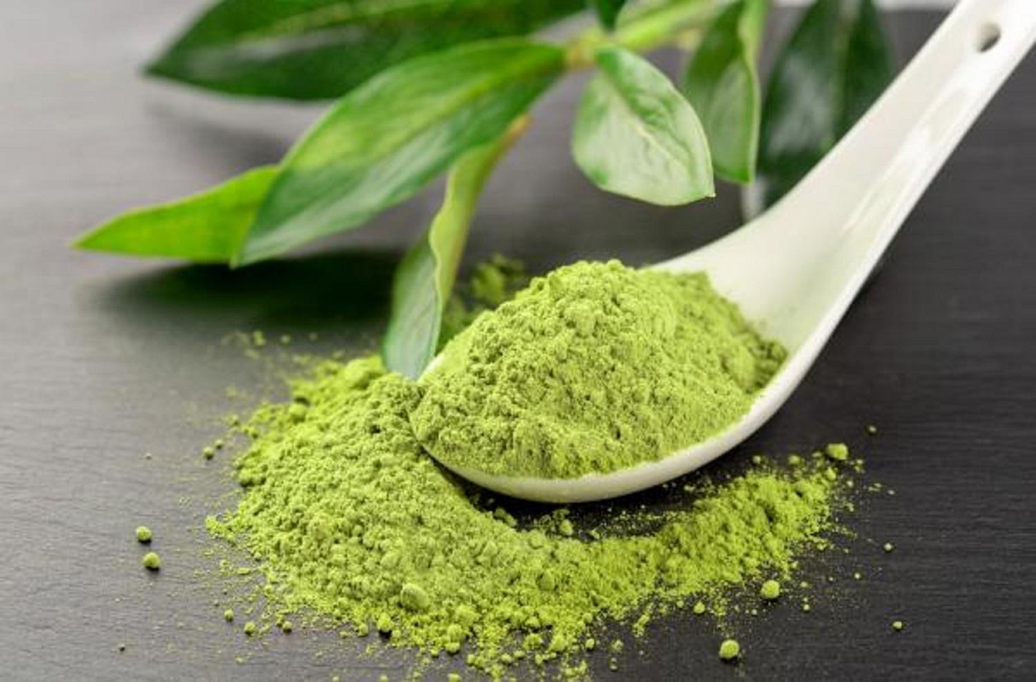 Té matcha: Diez beneficios del famoso 'polvo verde' que mejora la