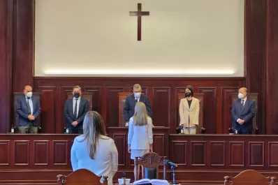 Dos magistradas asumieron en el Centro Judicial Capital