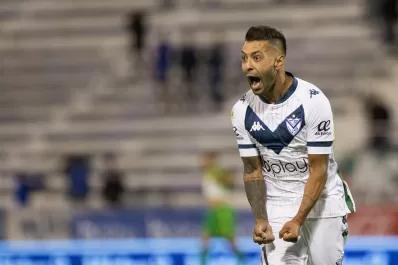 Vélez obtuvo una trabajada victoria ante Aldosivi