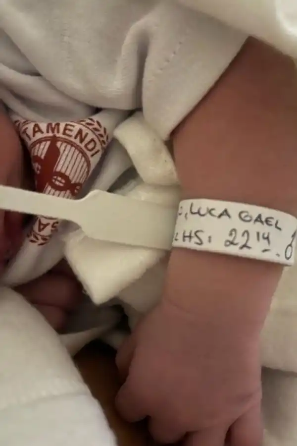 Eliana Guercio y Chiquito Romero compartieron la primera foto de su hijo Luca