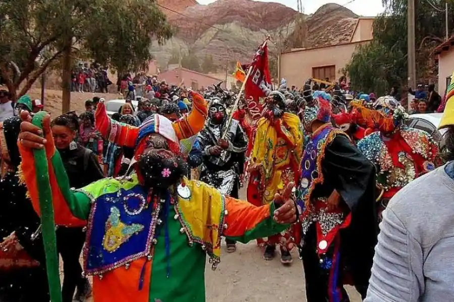 El “finde” largo de carnaval ya copó casi todas las plazas hoteleras de la Argentina
