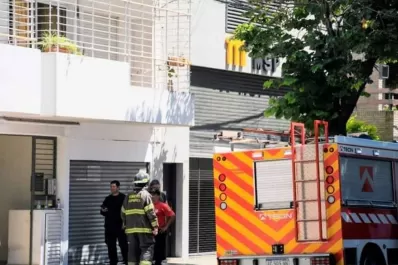 Una mujer perdió la vida al incendiarse su departamento en Rosario