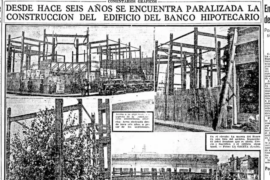 EN 1930. A la derecha, la estructura de lo que sería un futuro edificio. Abajo. a la izquierda, el retoño de morera que se había vuelto un árbol hecho y derecho en el 36. 