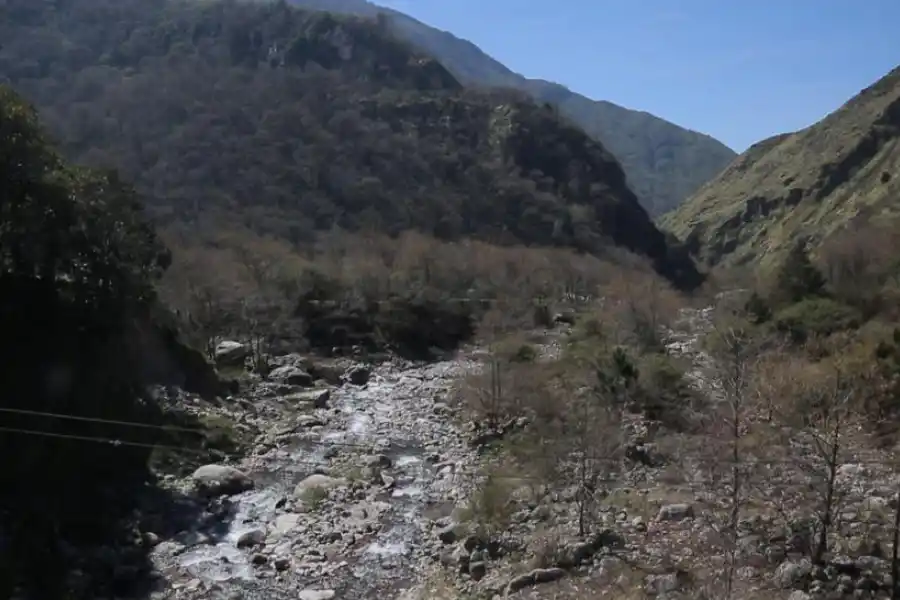EN EL LÍMITE ENTRE PROVINCIAS. Las obras de El Naranjal y Potrero del Clavillo son esperadas hace décadas. 