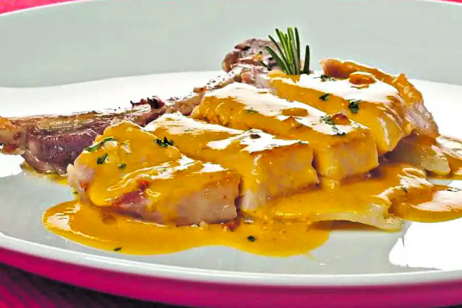 Cinco ideas, dulces y saladas, para que aproveches el mango