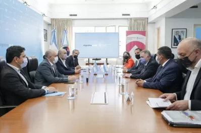 Transporte público: Tucumán firmó el convenio que le permitirá recibir más fondos