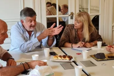 Azucareros se reunieron con Chahla para fortalecer la producción del sector