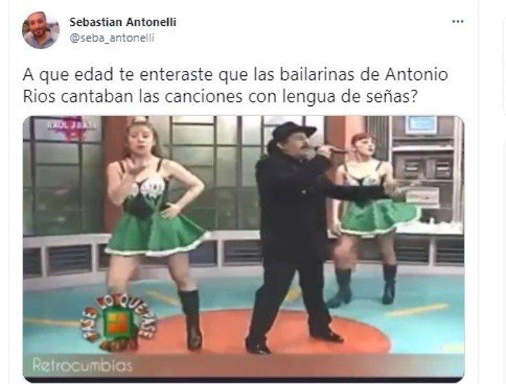 Viral: descubren en un video un particular detalle de las bailarinas de Antonio Ríos