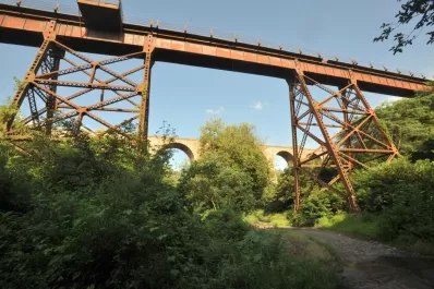 Atemorizados por el atacante de una ciclista en el Viaducto