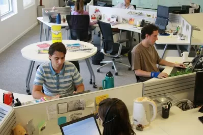 Mercado Libre busca empleados en Argentina y pagaría hasta U$S 2.000