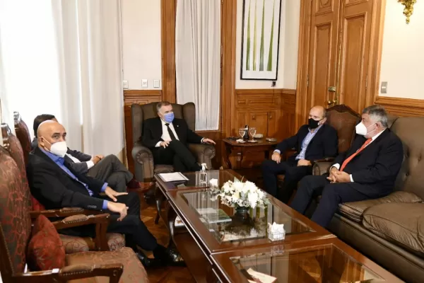 Una empresa textil de Famaillá invertirá 30 millones de dólares en maquinaria