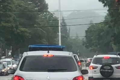 Un tiroteo en la Perón atemorizó a automovilistas