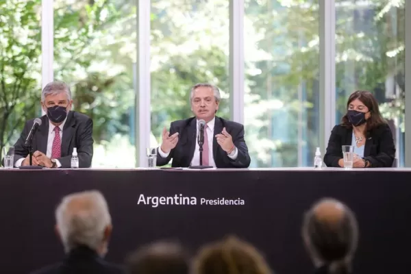Alberto Fernández: ”para desarrollarnos tenemos que distribuir trabajo e inversión”