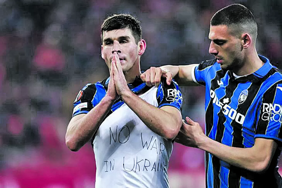 “NO A LA GUERRA EN UCRANIA”. El pedido de Malinovskyi, jugador de Atalanta.