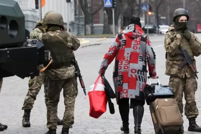 En fotos: el dramático primer día de la invasión rusa a Ucrania