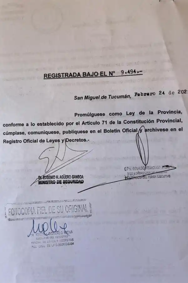 Pese a la polémica, Jaldo promulgó la ley que sanciona el acoso callejero