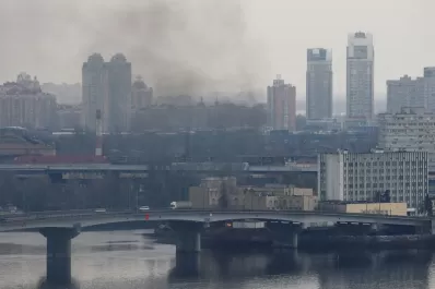 Argentina y Brasil analizan un plan conjunto para evacuar compatriotas radicados en Ucrania