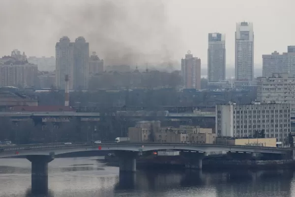Argentina y Brasil analizan un plan conjunto para evacuar compatriotas radicados en Ucrania