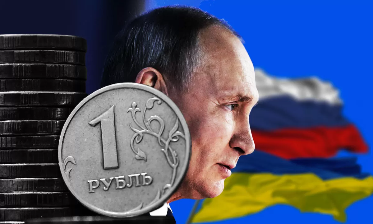 Luego de las sanciones a Rusia, el rublo cae a un récord histórico