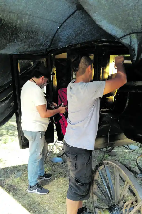 LA DILIGENCIA. Vehículo en que fue capturado y llevado a Metán.