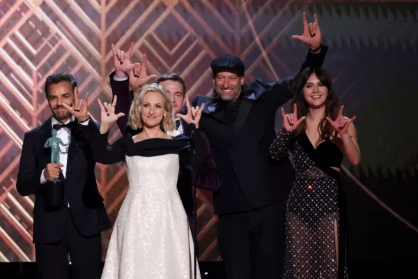 “CODA” sorprende en los premios SAG y se lanza al Oscar