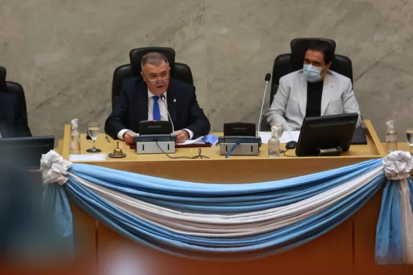 Jaldo reafirmó sus lazos con Alberto y con Manzur, se olvidó de CFK y reiteró un reclamo a la Corte