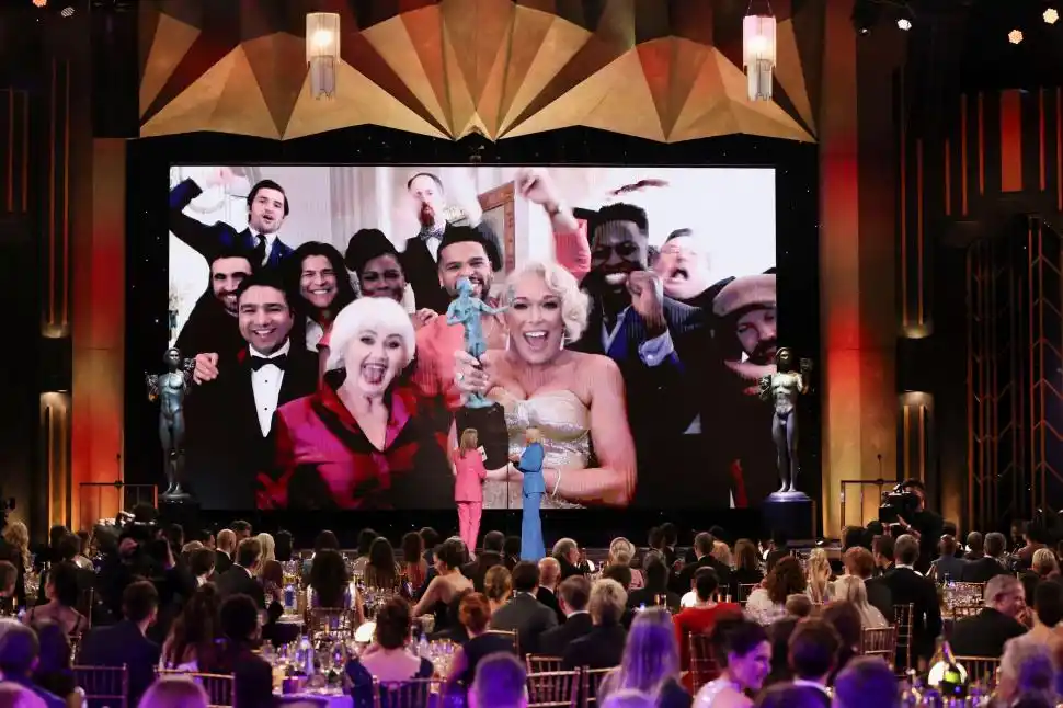 MEJOR COMEDIA. El elenco de “Ted Lasso” intervino desde Canadá. 