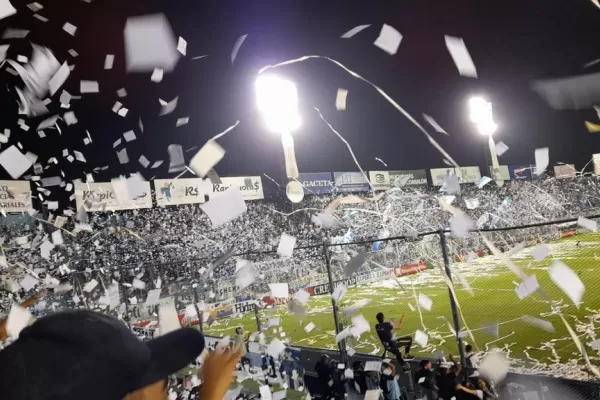Atlético Tucumán: así se reflejó en las redes el recibimiento de la hinchada