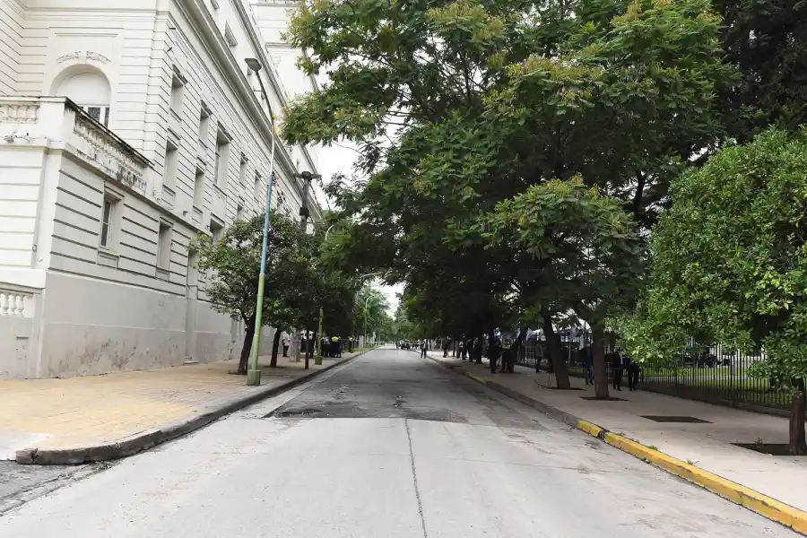 Apertura de sesiones en la Legislatura: el celular como protagonista