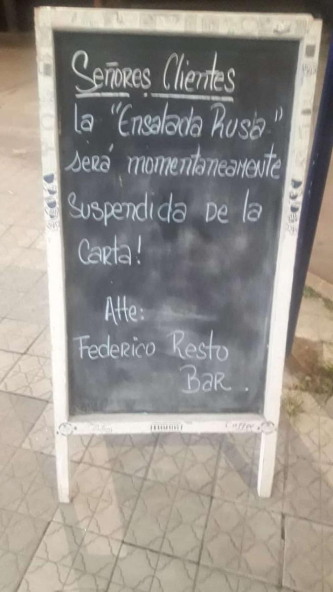 Un restaurante de Córdoba dejó de vender ensalada rusa en repudio a la invasión a Ucrania