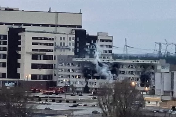 El presidente Zelensky alerta al mundo: Putin recurre al terror nuclear