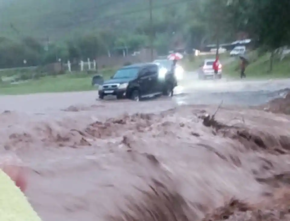 La tormenta causó estragos en Tafí del Valle y Mollar. Imágenes LGWhatsapp
