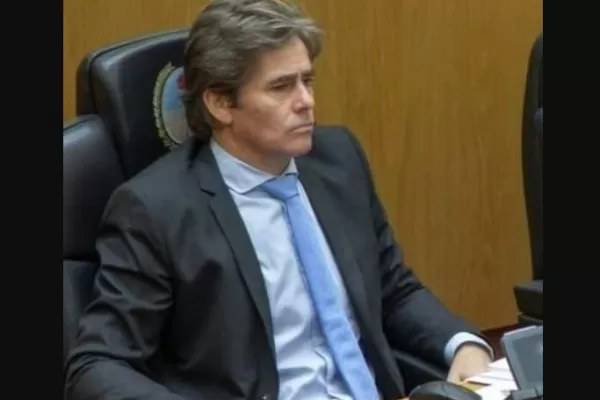 Paulo Ternavasio ya postula a Roberto Sánchez como candidato a gobernador