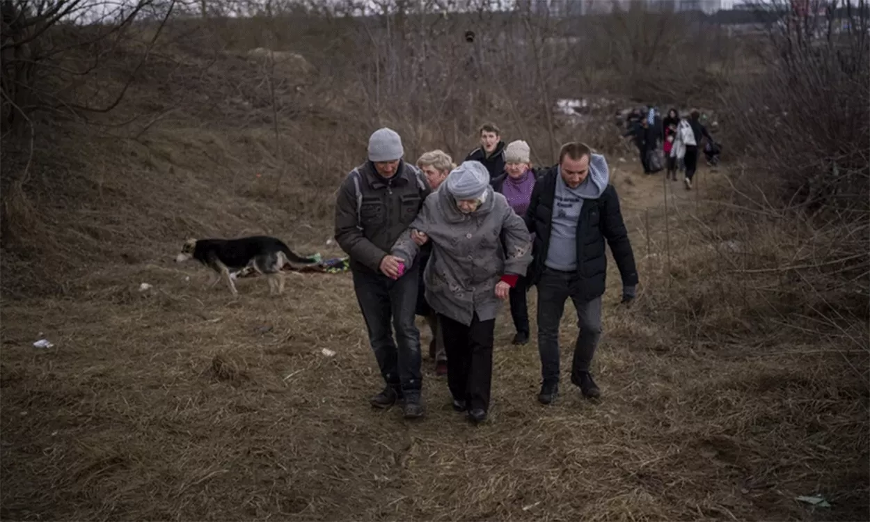 Tras el ataque ruso que dejó 21 civiles muertos, comenzó la evacuación en Sumy