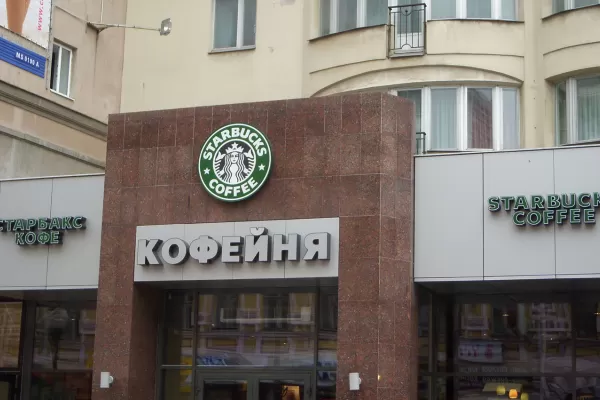 Starbucks y Coca-Cola se sumaron al boicot de Pepsi y McDonald's: suspenden sus ventas en Rusia
