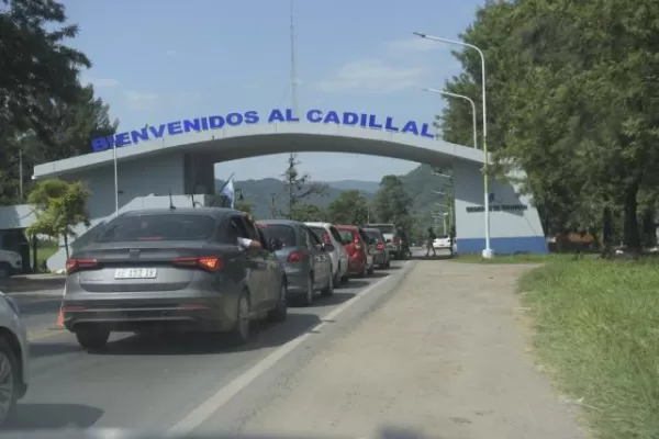 Vecinos de El Cadillal fueron a la Legislatura para expresar su oposición al proyecto de peaje