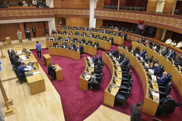 Era una deuda pendiente: el bussismo celebró la modificación al Régimen de Retiros Policiales