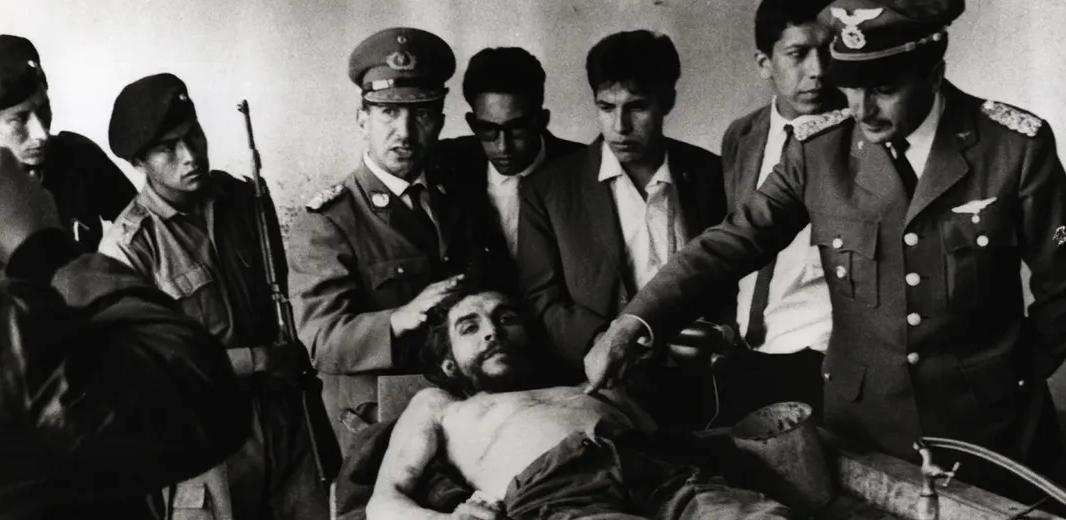 Che Guevara asesinado