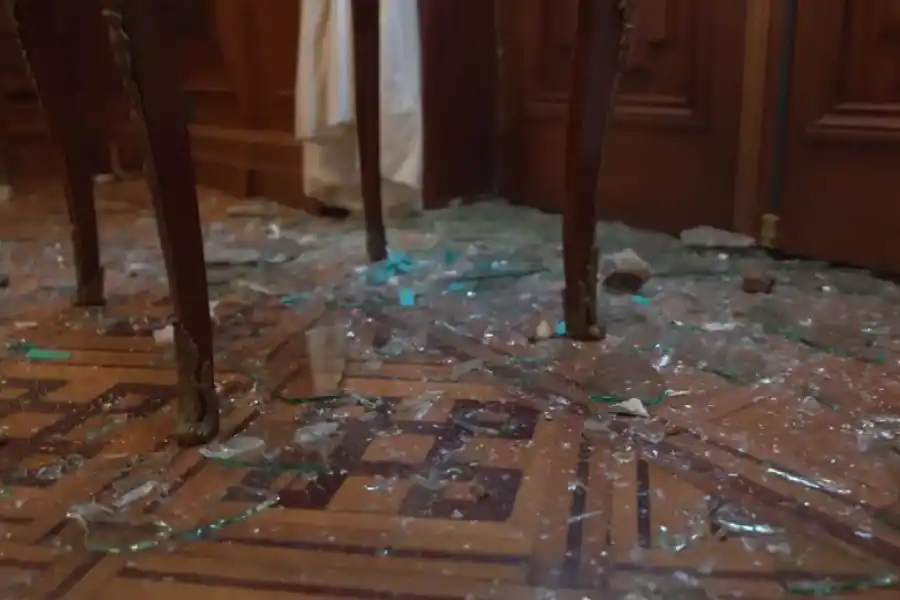 Así quedó el despacho de Cristina Kirchner tras los destrozos en el Congreso
