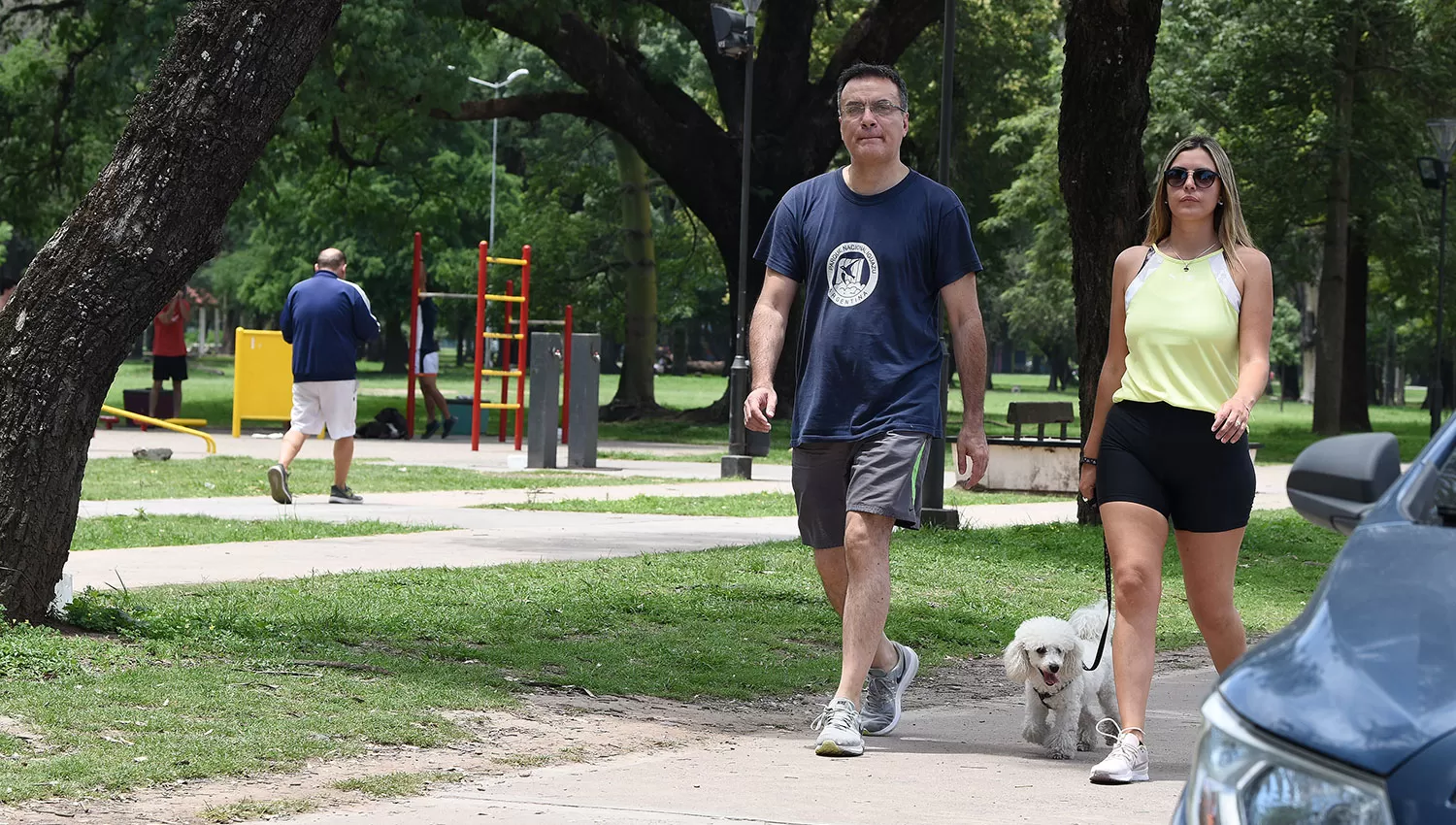 PASEO. El domingo estará idea para hacer caminatas en los espacios verdes de la ciudad y la provincia, como por ejemplo, el parque 9 de Julio.