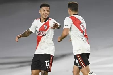 River le sacó provecho a los penales para golear a Gimnasia