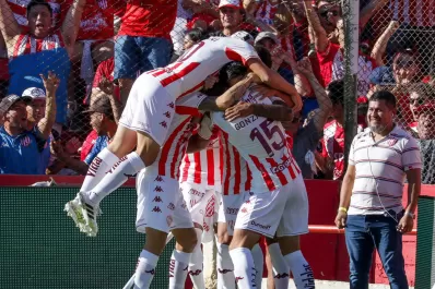 Unión le ganó a Banfield y mira a todos desde arriba